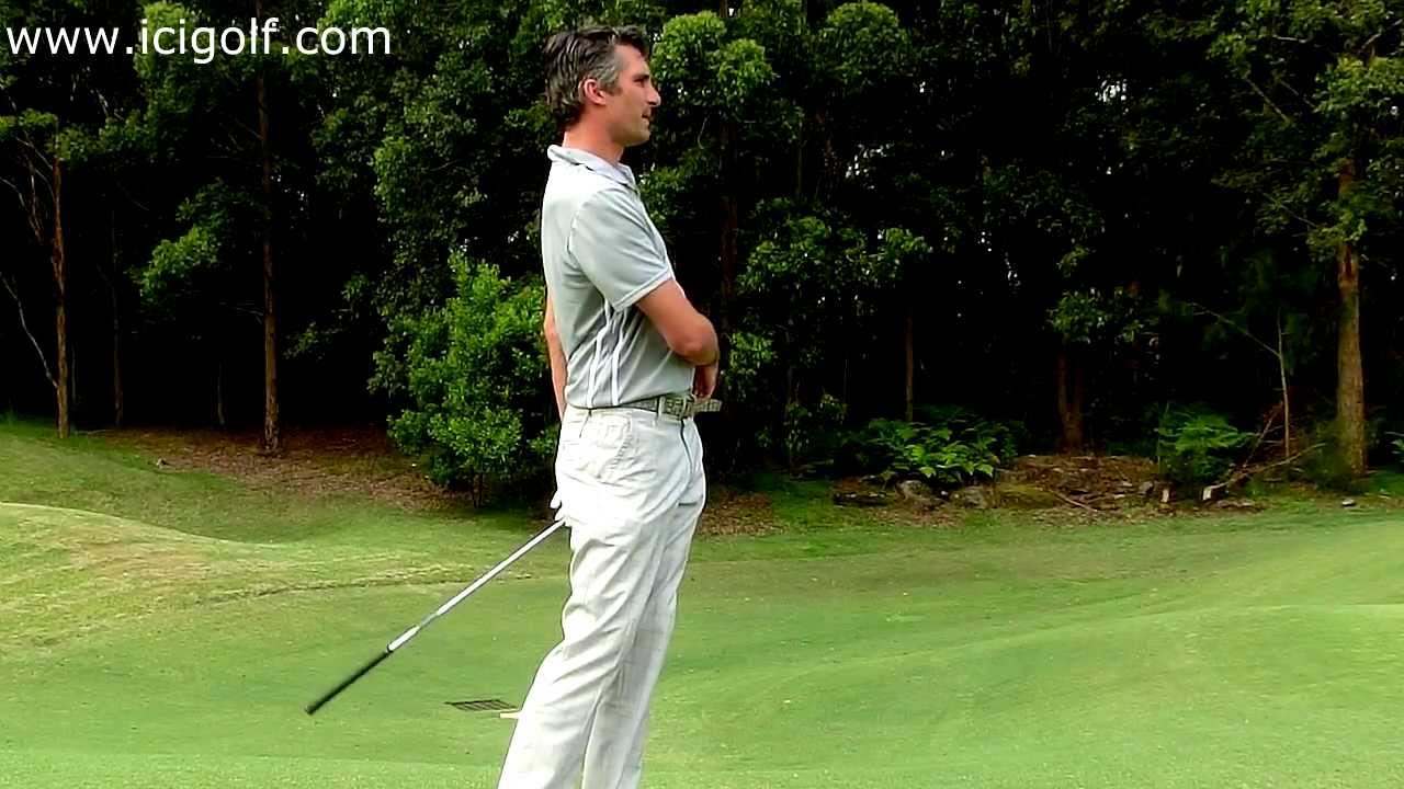 Video cours de golf Chipping sur sol ras