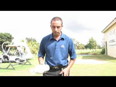 Golf Tips & Etiquette : How to Repair a Golf Divot