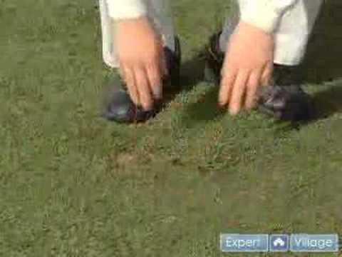 Golf Course Etiquette: Manners for On & Off the Green : Replacing Divots on Golf Course: Golf Course Etiquette & Manners