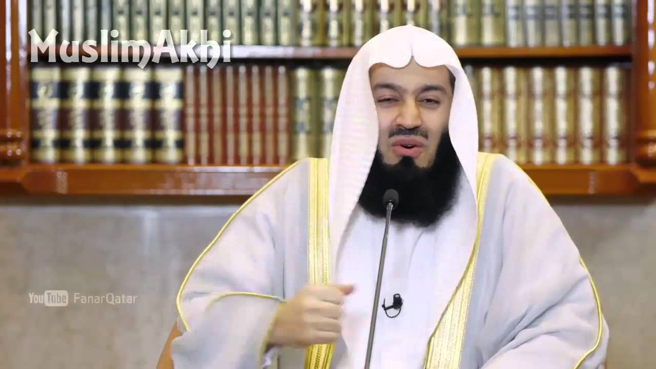 Playing Golf in the Loo ᴴᴰ – Funny – Mufti Menk