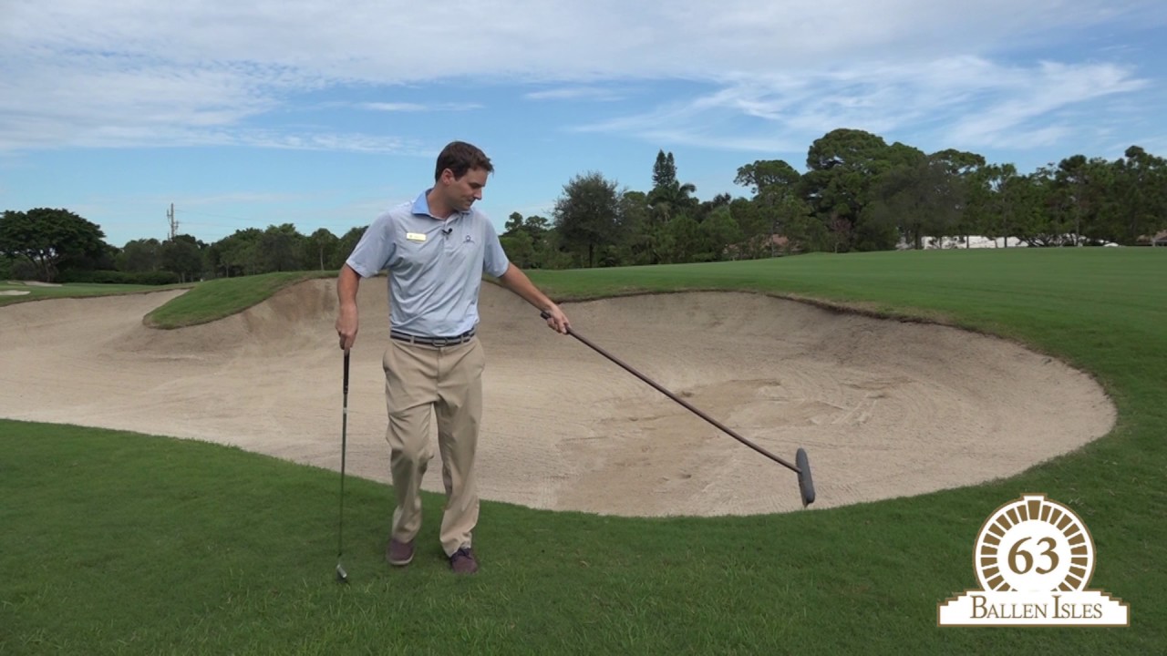 BallenIsles Golf Etiquette & Tips: Example of Incorrect Way to Rake a Bunker