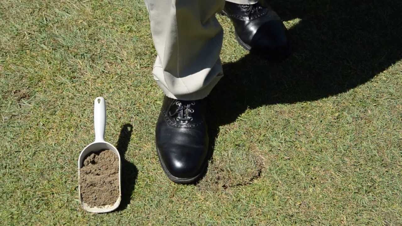 Rattlesnake Ridge Golf Club – How to Properly Repair Divots with Mike Stills, PGA Professional