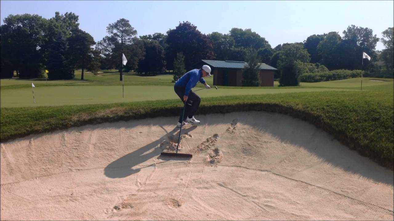 Course Etiquette: Bunker Raking