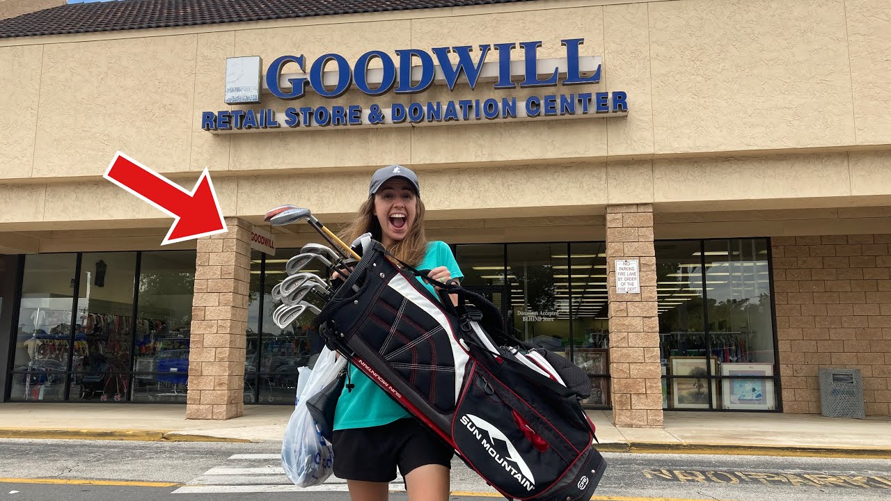 We Found THESE Golf Clubs In MINT Condition At GOODWILL!! (Crazy Price!!)