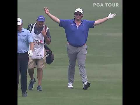 Harry Higgs' walk off albatross during the second round of the Safeway Open 2020